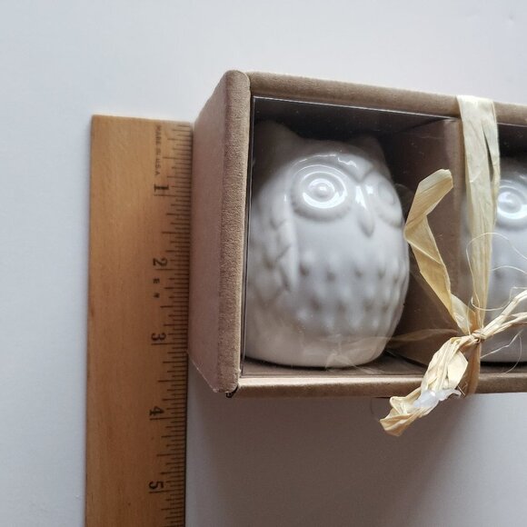 NWT - Owl Glazed White Stoneware Salt and Pepper - Picture 4 of 6